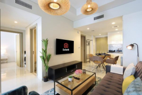 Livbnb - 2B with maid's room Overlooking Sheikh Zayed Road